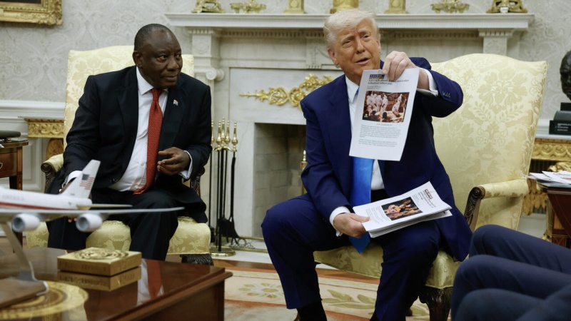 Trump?s photo of dead ?white farmers? shown Ramaphosa not from South Africa ? Report