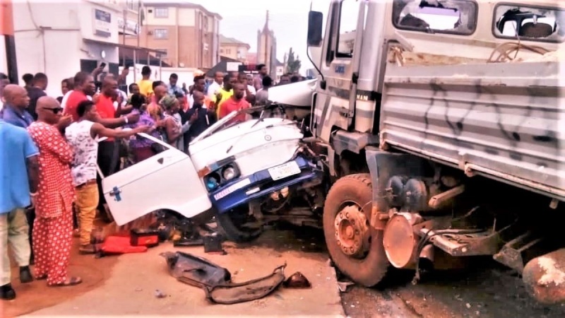 Truck rams into students, kills WASSCE candidate in Ogun