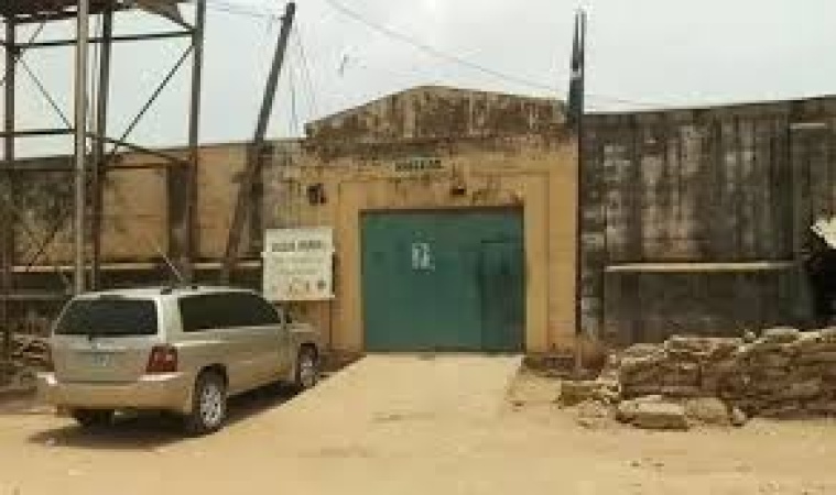 Fleeing Osun prison inmate arrested in Lagos