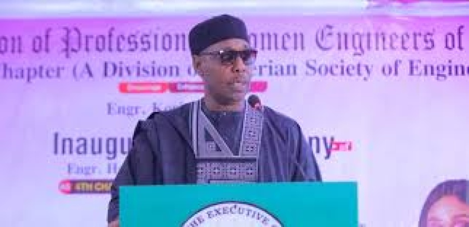 Zulum announces scholarship for female Borno indigenes with 250, above in UTME