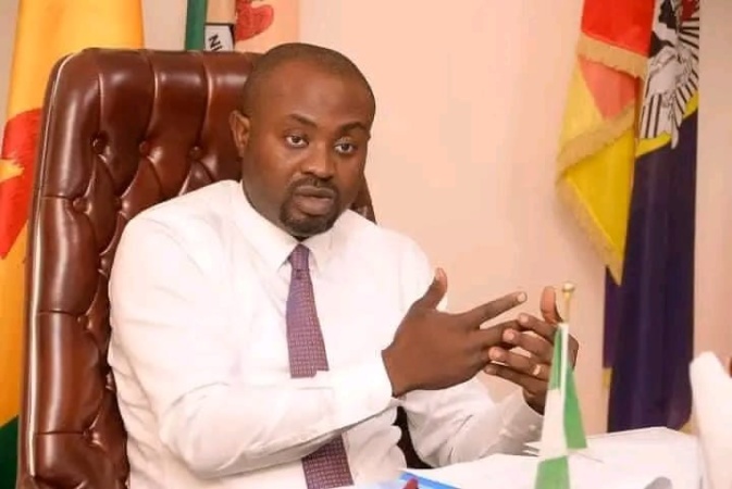 FG turns back 8 foreigners without visas