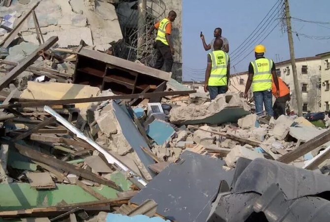 1 dead, many trapped as another building collapses in Lagos
