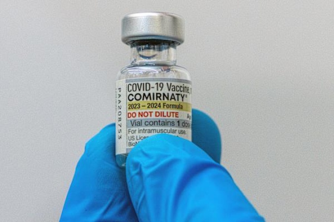 US drops COVID vaccine recommendation for healthy kids, pregnant women