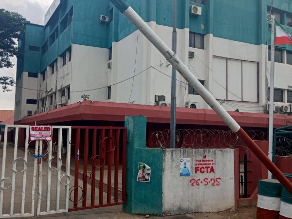 Wike?s men disobey Tinubu, yet to unseal PDP headquarters