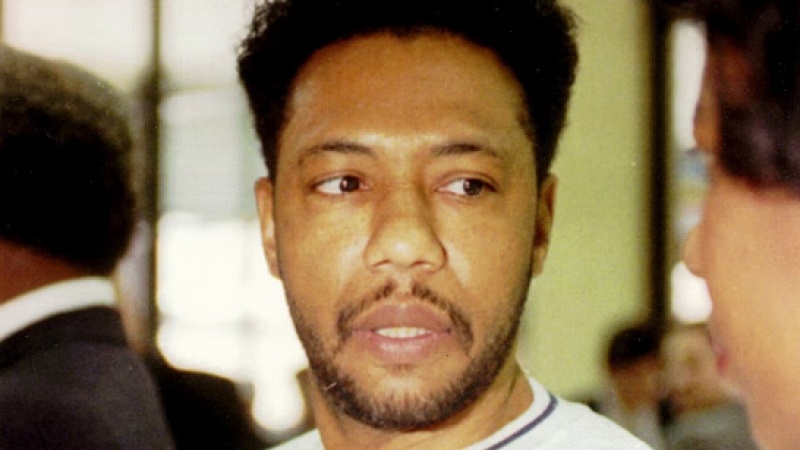 Trump commutes gang leader?s sentence in flurry of pardons