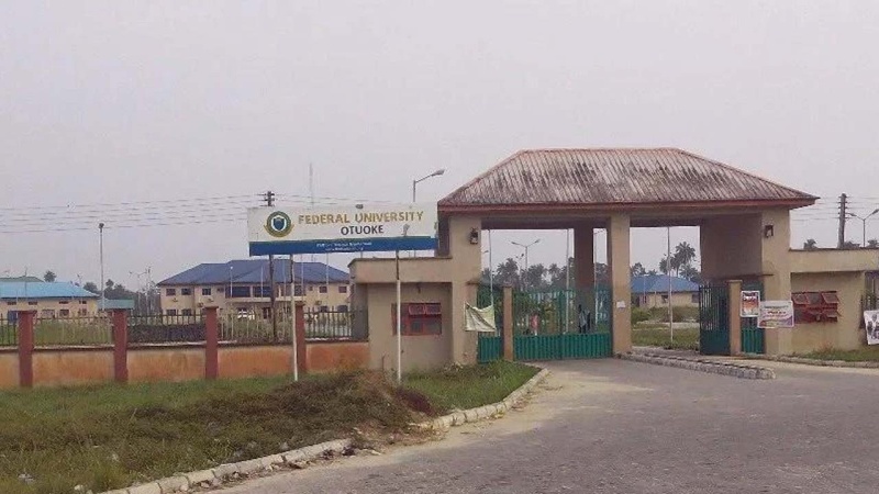 Federal varsity sends students home over improper dressing