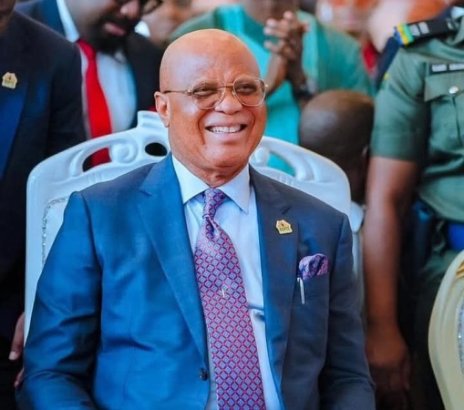 JUST IN: APC governors storm Akwa Ibom for Eno?s defection to APC
