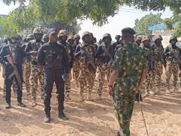 It?s ungodly for citizens to collude with bandits against Nigerian troops ? Azeez, Ahmadiyya Leader
