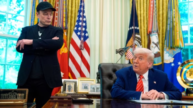 Musk deletes post claiming Trump ?in the Epstein files?