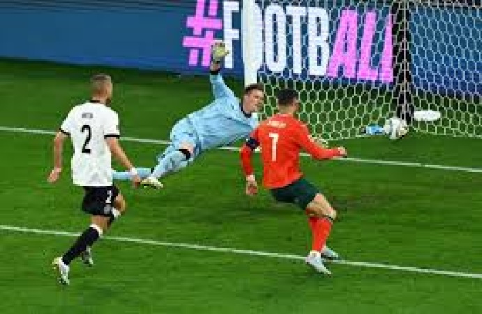 Ronaldo declines offers to play at FIFA Club World Cup