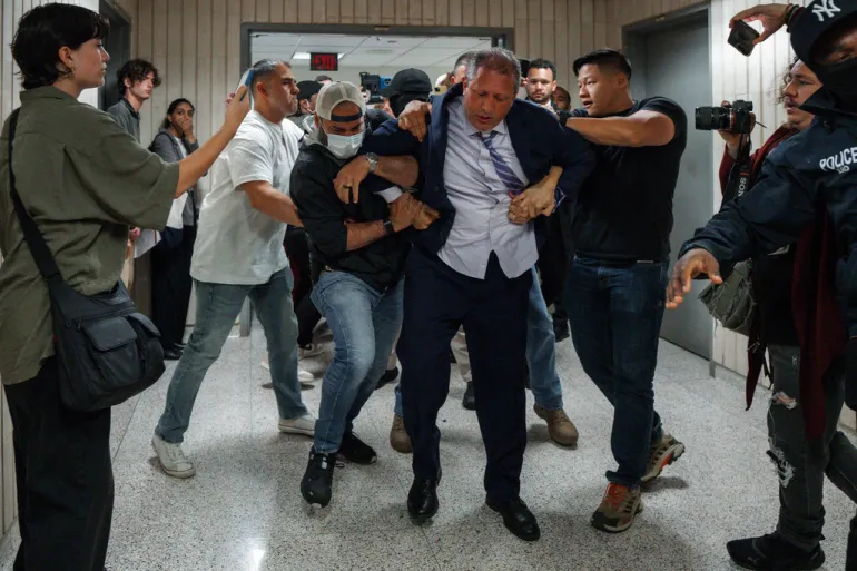New York City comptroller arrested by ICE agents outside immigration court