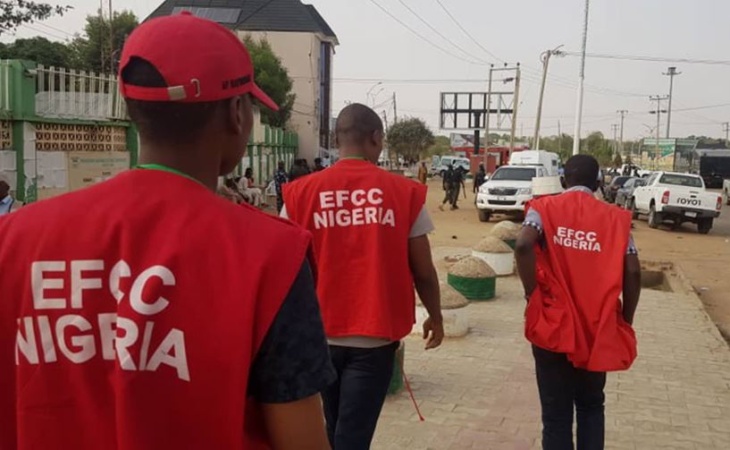 EFCC raids Abuja hotel, recovers rifle from ?Yahoo Boys?