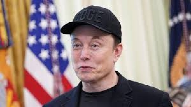 Tesla stock tanks after Trump dismisses Musk?s new political party plan and calls him ?off the rails?