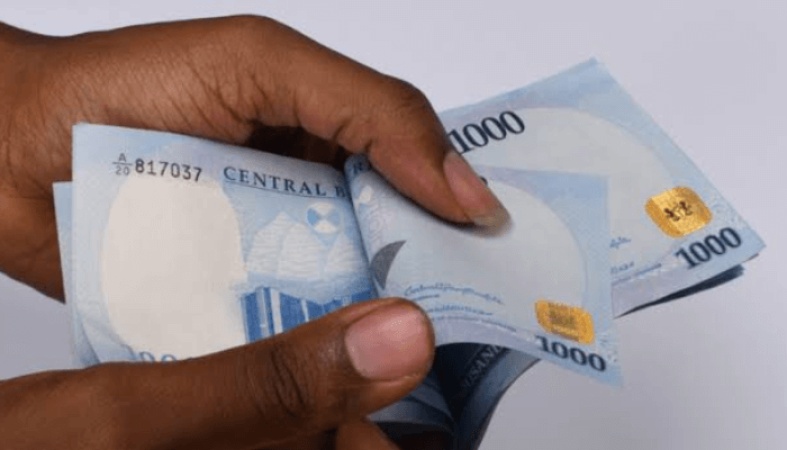 Naira firms up after banks resume international usage of local currency cards