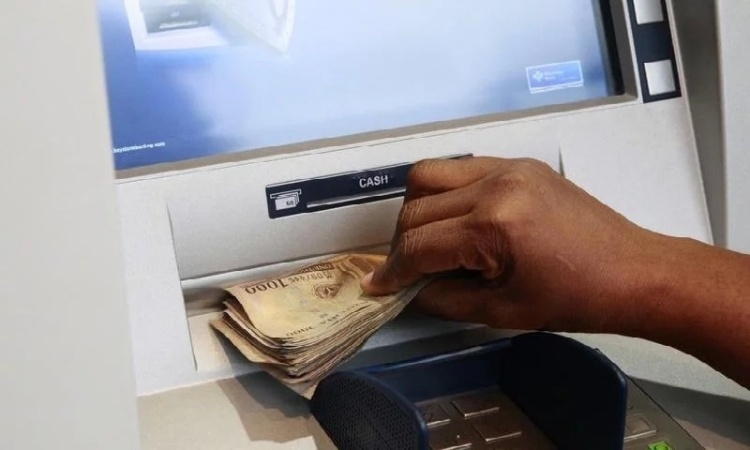 Customers kick over banks? multiple charges