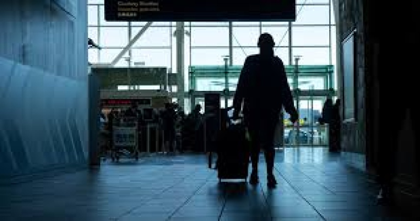 Canada to ?align? with U.S. airport screening rules as TSA drops shoes-off policy