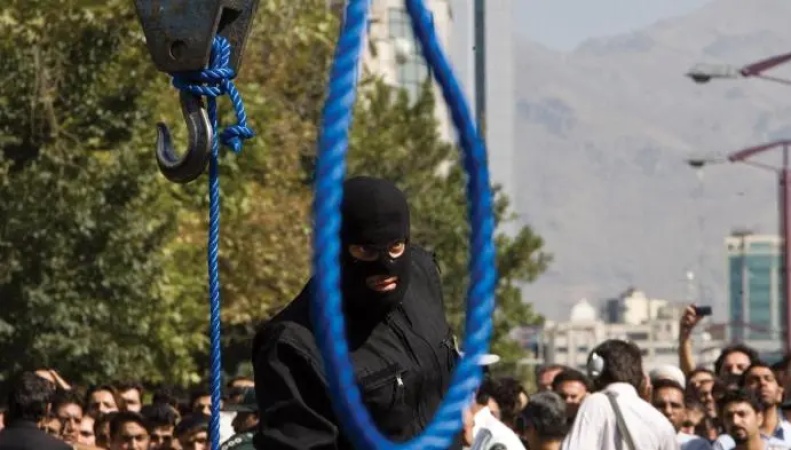 Iran: Man executed publicly over rape, murder