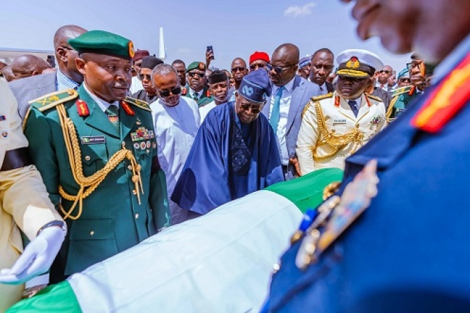 Buhari?s state funeral features full military honours, 21-gun salute