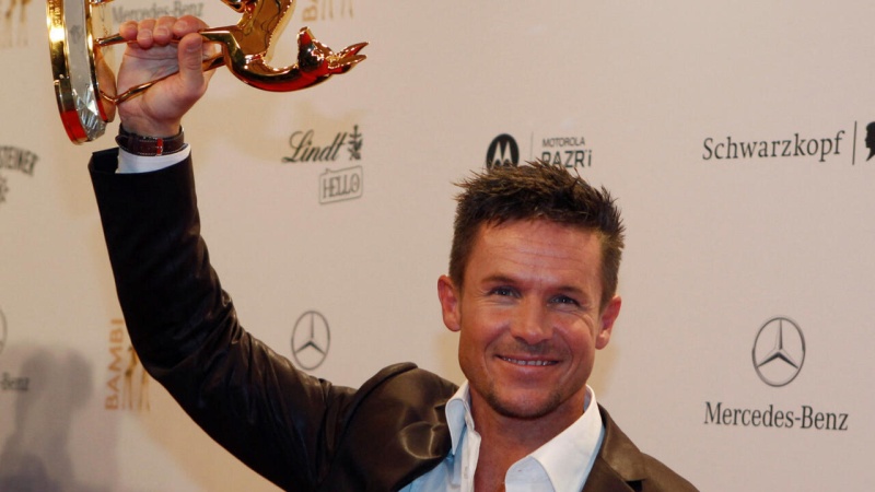 Dare-devil extreme athlete dies in paragliding crash