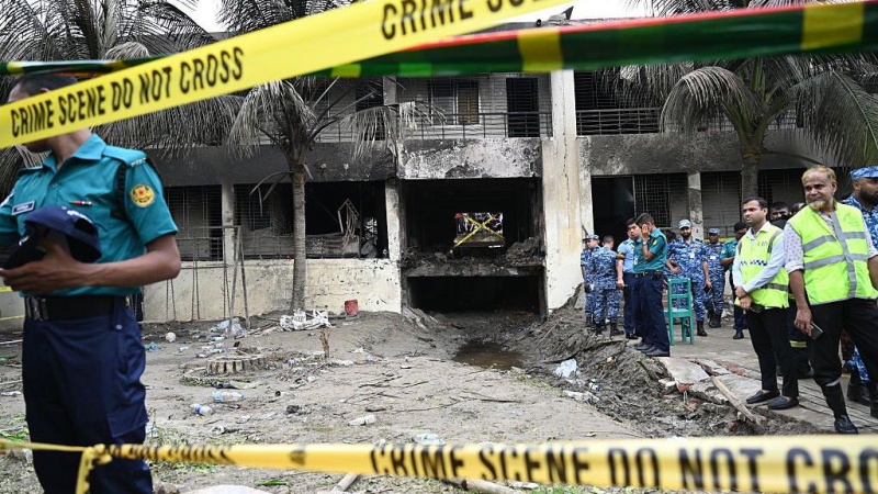 ?I did my best?: Teacher dies after rescuing 20 kids from plane crash