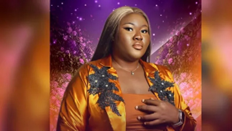 Nigerian lady embarks on 150-hour paint-a-thon, eyes Guinness World Record