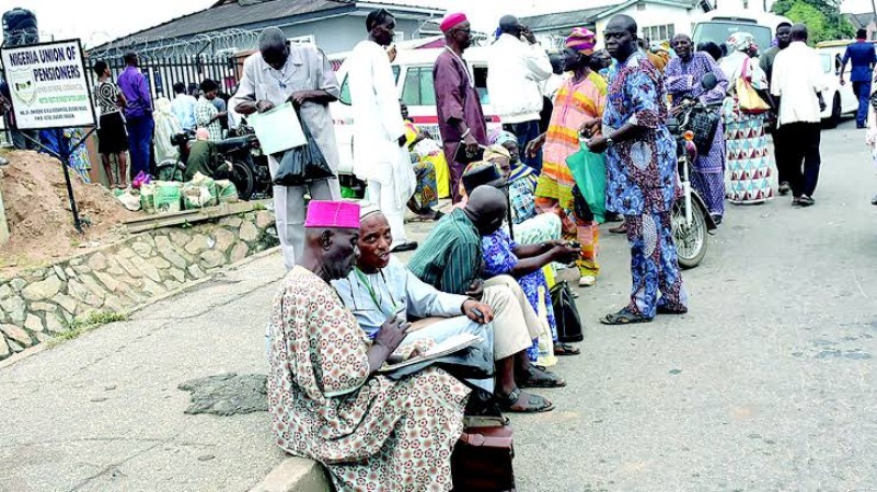 We are suffering, pay our pension arrears ? pensioners urge FG