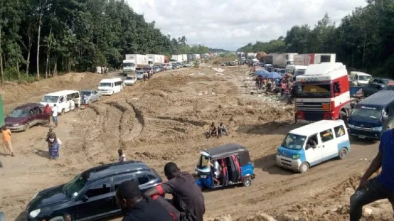 Niger Delta youths seek Tinubu?s intervention over Effurun-Sapele-Benin road