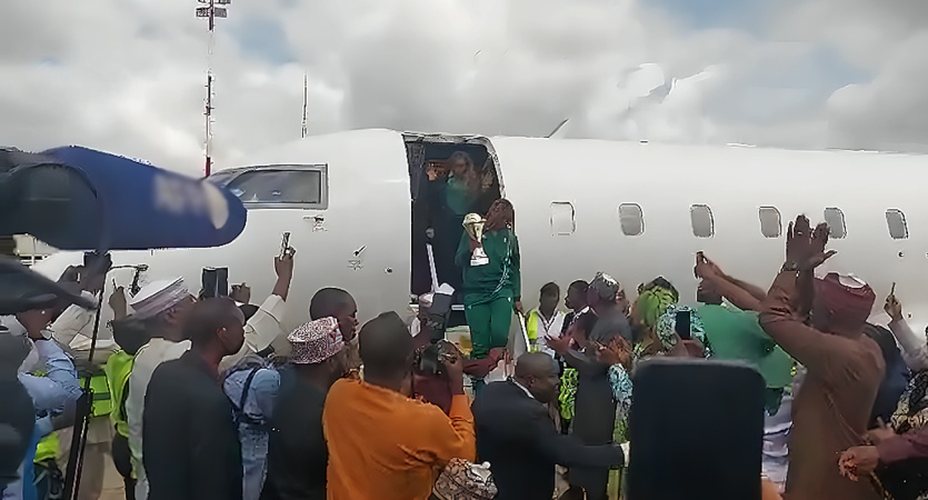 Victorious D?Tigress arrive Abuja with Afrobasket Trophy