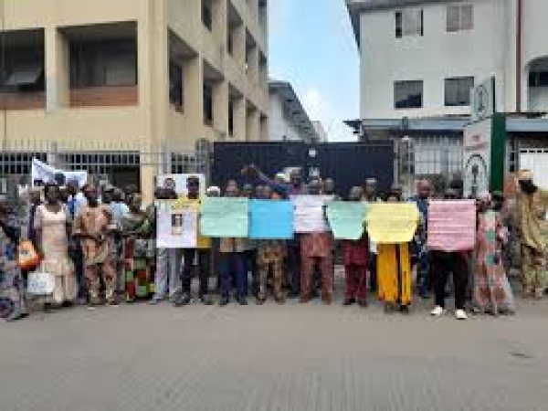 Retirees storm PTAD office, demand implementation of N32,000 increment