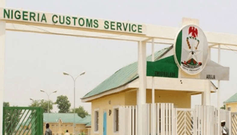 Agents? licensing fee jumps 20-fold in new Customs review