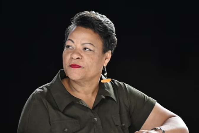 US mayor and bodyguard lover charged with fraud and corruption