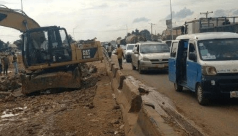 Motorists groan as Benin-Asaba Road deteriorates amid FG?s silence