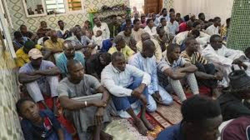 Senegal?s ?schools for husbands? aim to keep mothers from dying