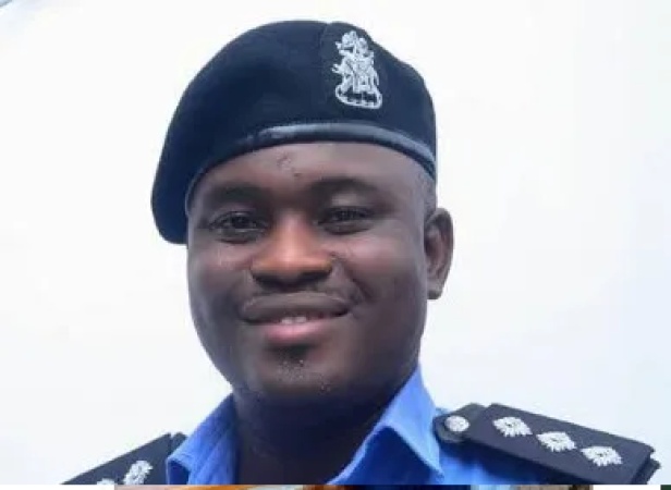 Two kidnappers killed in gun duel with police, victim rescued