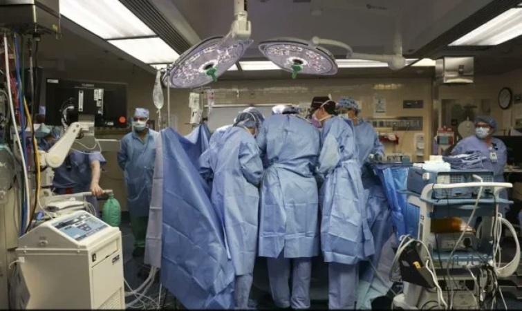 Doctors pioneer world-first heart repair surgeries to save children?s lives