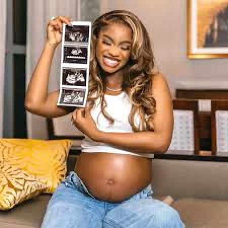 How contraction disrupted my delivery-day content plans ? Priscilla Ojo