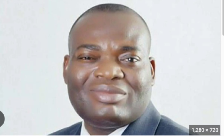 Anambra senator laments deplorable state of Onitsha roads, urges the FG?s urgent intervention