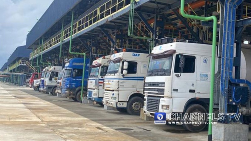Dangote?s 4,000 trucks not enough for nationwide petrol supply ? Marketers