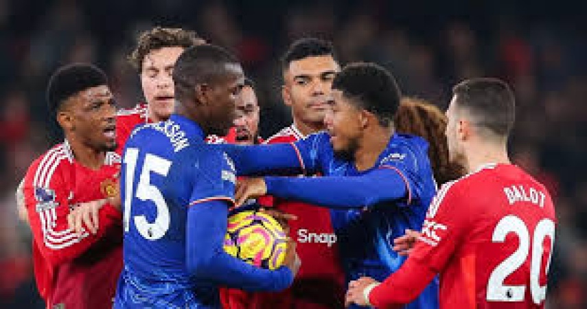 Chelsea fined ?25,000 after six bookings in chaotic Manchester United clash