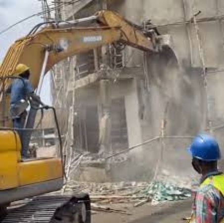 Trade fair demolition: Traders count losses, decry lack of notice