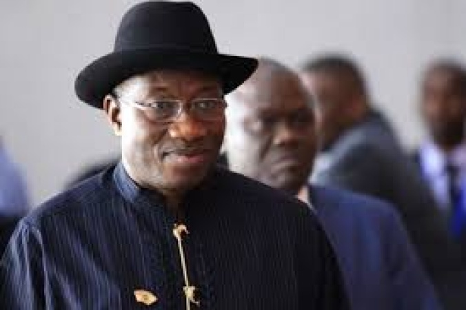 2027: Allow Jonathan to enjoy retirement from public office ? APC tells PDP