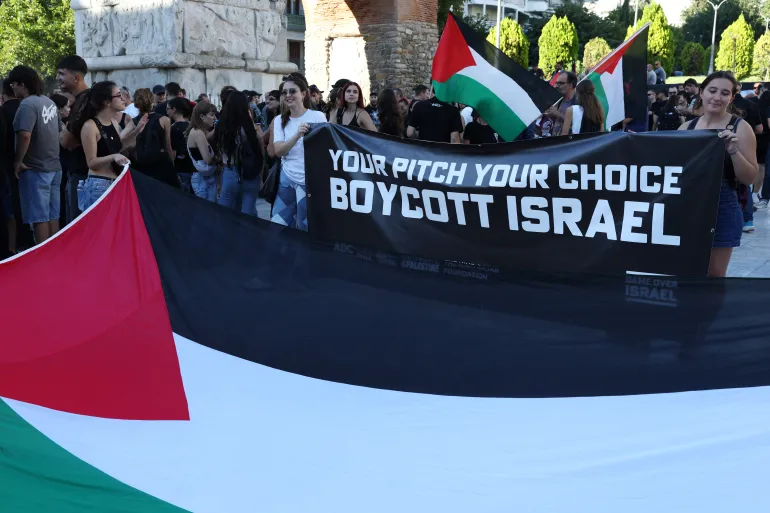 Turkiye, group of athletes call on FIFA, UEFA to ban Israel?s football team