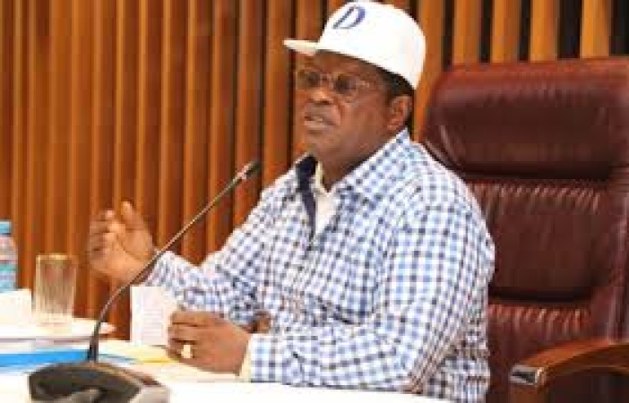 Coastal Highway: Umahi under fire for dragging Tinubu?s name into demolition dispute