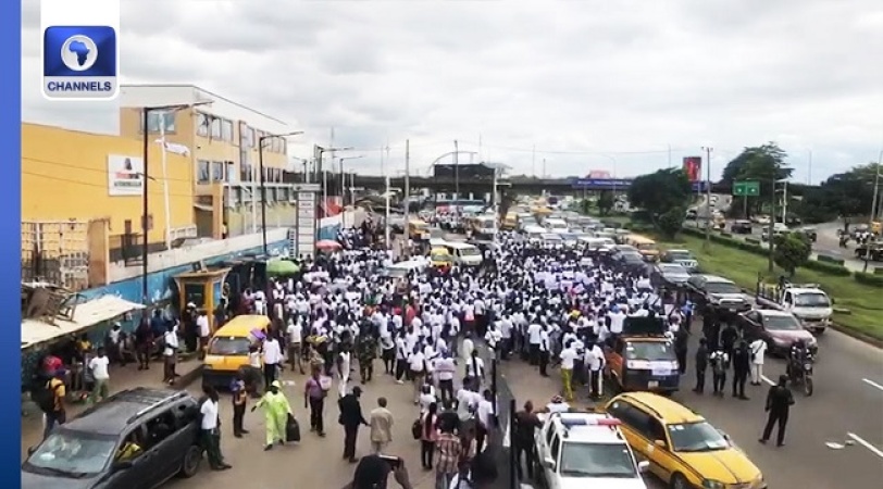 NANS threatens to block federal highways over ?sabotage of Dangote Refinery?