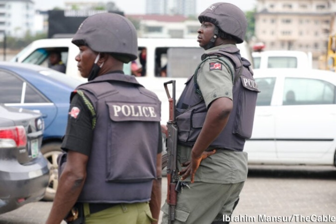 Ogun lawmakers seek reduction of police checkpoints on Idiroko?Owode road