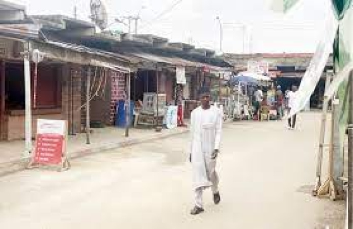 Jilted lover sets woman ablaze in the market