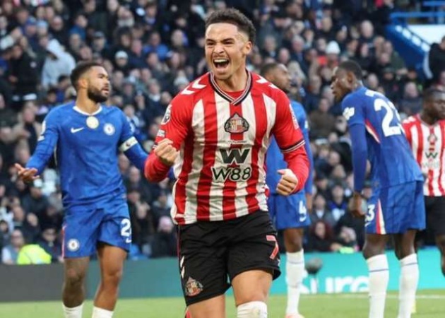 Talbi scores late winner as Sunderland stun Chelsea