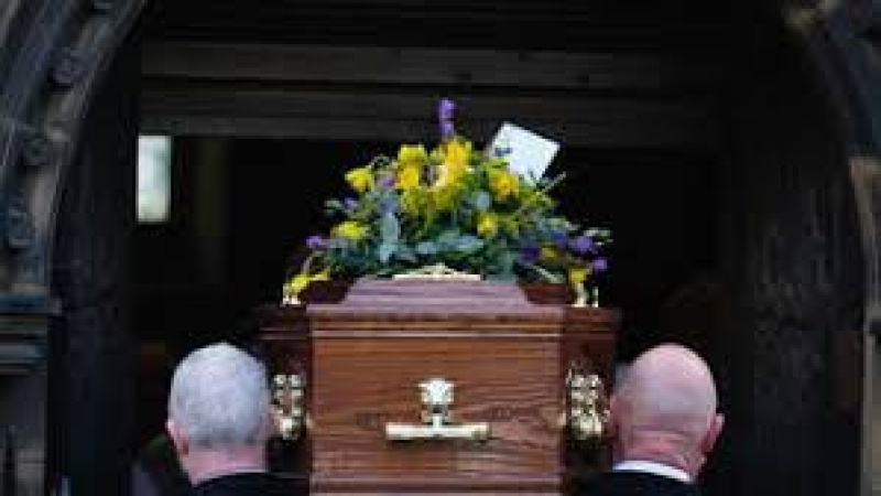 Man stages own death, burial to test people?s love for him