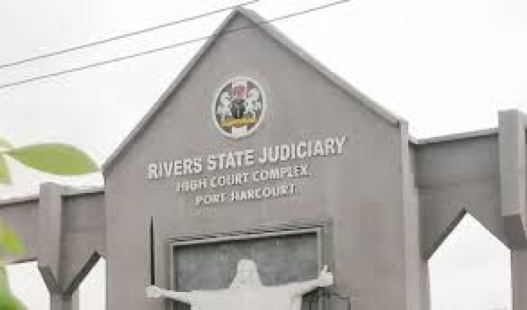 Court acquits 12 travellers accused of killing female police officer in Rivers
