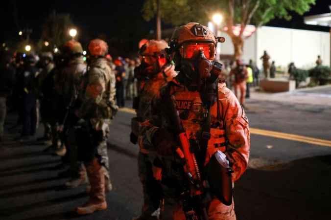 Federal judge extends order blocking Trump from deploying National Guard troops to Portland